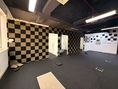 AFFORDABLE WELL FITTED OFFICE IN DIP ( no agents)