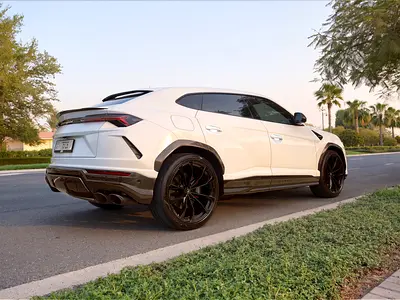 صورة 6 لـ 2022 Lamborghini URUS