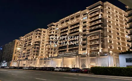 NEXT TO METRO | BIG LAYOUT | AMENITIES VIEWS | MOVE IN NOW