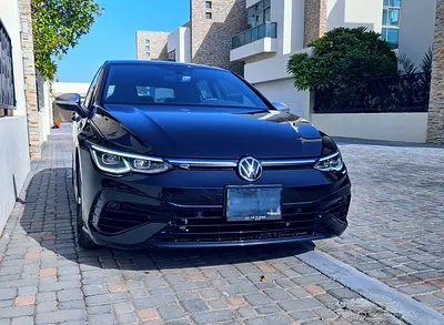 صورة 3 لـ 2023 Volkswagen GOLF R