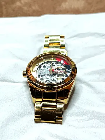 Gold-tone Mickey Mouse Automatic Wristwatch (Men's) - Vintage Style