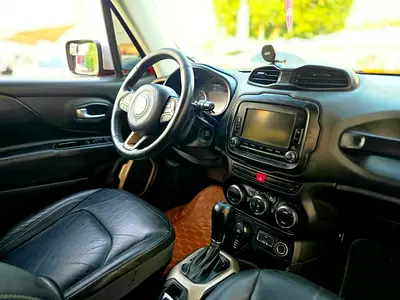 2015 JEEP RENEGADE photo 9