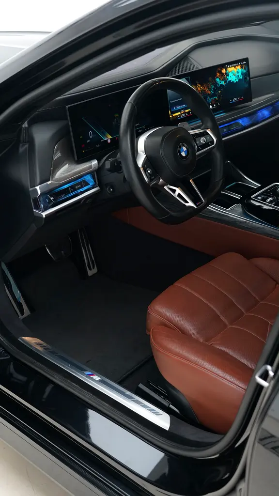 BMW 7-Series 2023