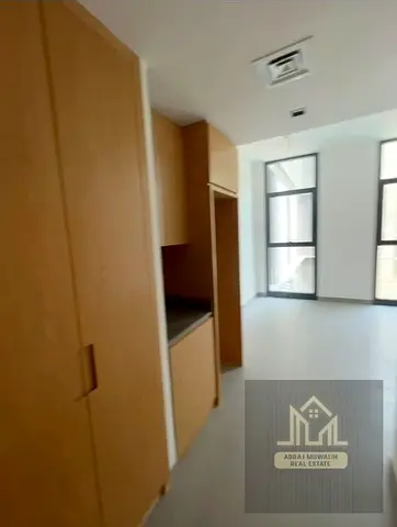 Modern Studio | Prime Al Mamsha Location | AED 35,000