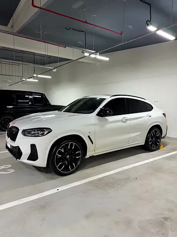 Pristine 2023 BMW X4 M40i | GCC Specs | Low Mileage | Warranty & Service