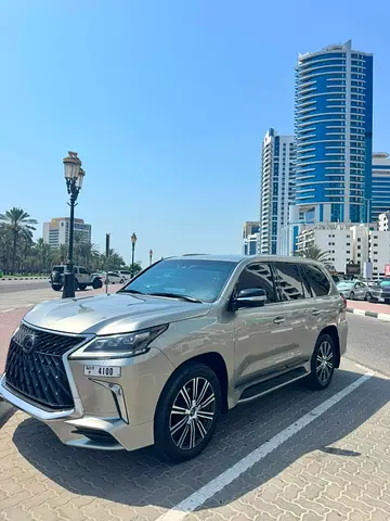 صورة 1 لـ 2019 Lexus LX-SERIES