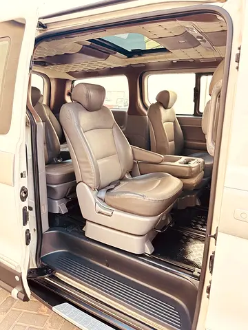 صورة 14 لـ 2008 Hyundai H1