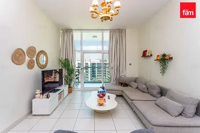 Cozy 1 Bedroom For Rent Glitz 1
