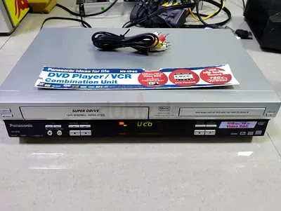 Panasonic VCR cum DVD Player