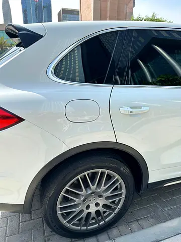2011 Porsche CAYENNE 照片 4