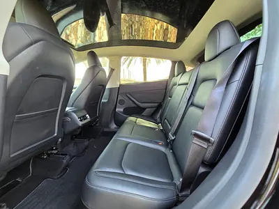 2022 Tesla MODEL Y photo 10
