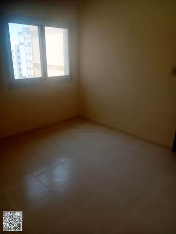 🏡 متاح للإيجار السنوي | شقة غرفتين وصالة في النعيمية – عجمان
