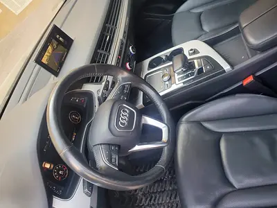 2017 AUDI Q7 — миниатюра 11