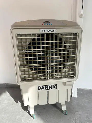 Outdoor/Indoor AC