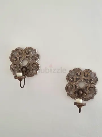 2 candle wall decoration  wood and Metal Wall Sconces with Intricate Pattern