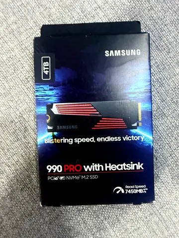 Samsung 990 PRO 4TB NVMe M.2 SSD with Heatsink - 100% health