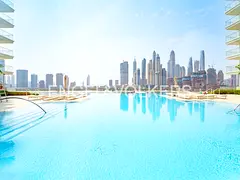 Private Beach | Palm & Marina View / Corner Unit