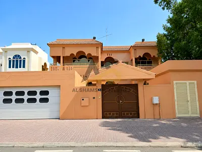 Very specious 4BR Villa with 2 Majlus|Near Fisht Beach