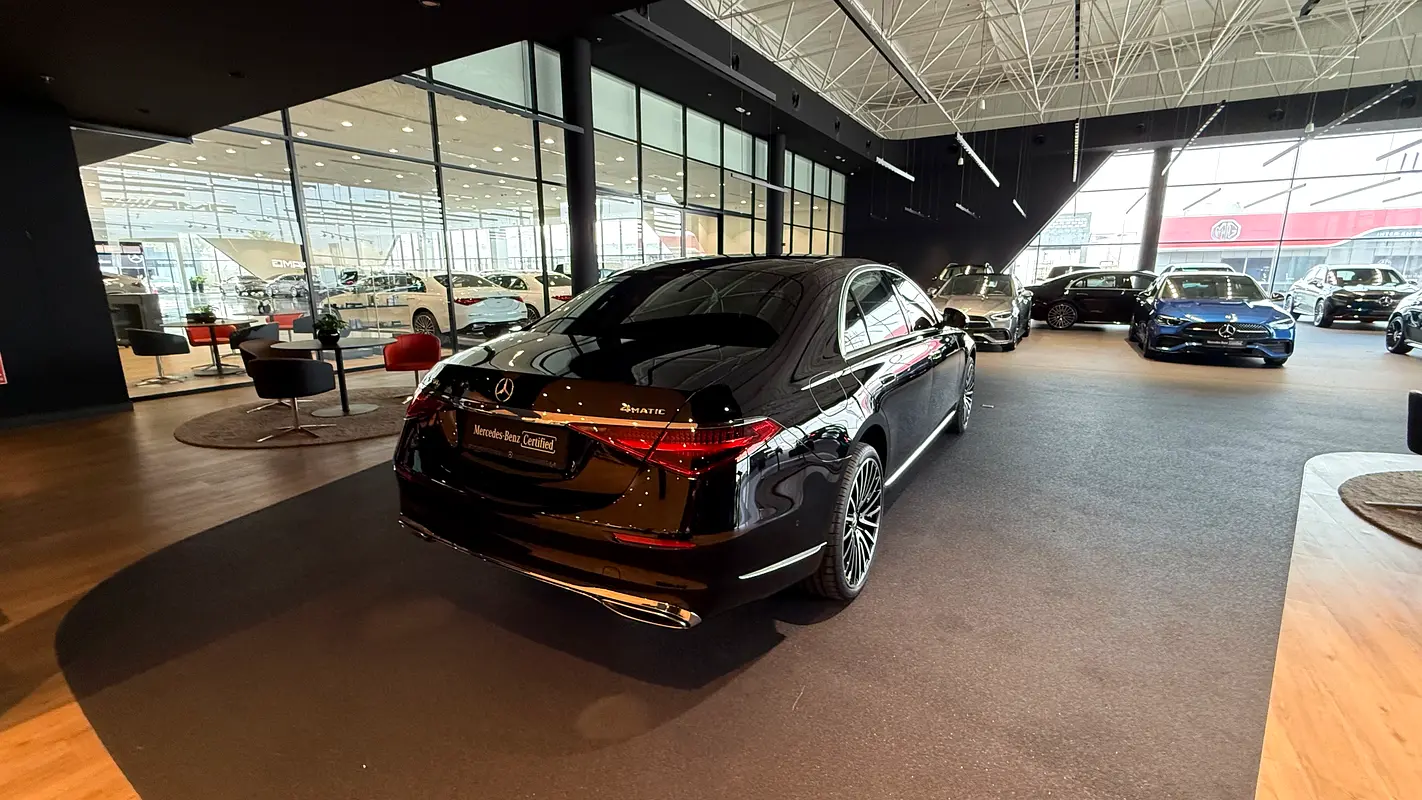 Mercedes-Benz S-Class 2026
