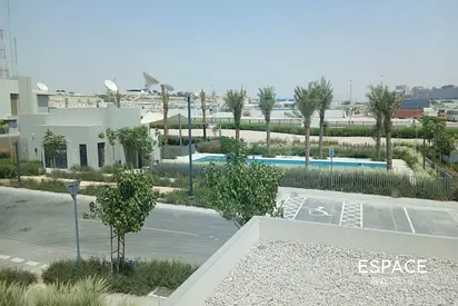 4BRs Townhouse | Corner Unit | Next to Pool