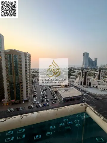 🏡 للإيجار السنوي – غرفتين وصالة في أبراج عجمان وان | عجمان ✨ شقة مميزة بإطلالة بحرية مفتوحة ومساحات رائعة للسكن العائلي 🔹 غرفتين وصالة 🔹 مطبخ منفصل