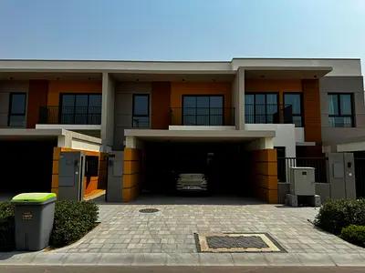 Special Price Reduction – Townhouse for Sale in Ajman A great opportunity to own a Type-A townhouse featuring 3 bedrooms plus a study room, with a pri