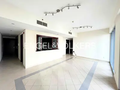 Large Balcony l Unfurnished l Vacant