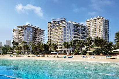 Beachfront Apartment | Water View | Bigger Size
