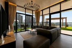 Fully Furnished & Upgraded | Vacant | Great View