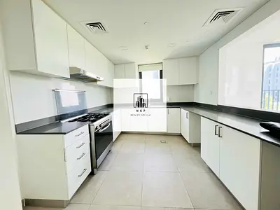 Hot Offer | Spacious 2 bedroom | Close kitchen | Scenic view | High ROI