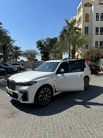 2022 BMW X7 缩略图 11