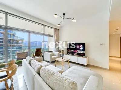 Rare Large Layout | Fully Furnished | Park Living