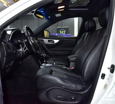 صورة 10 لـ 2016 Infiniti QX70