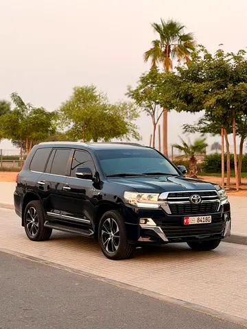 Toyota Land Cruiser GXR 2019 | GCC Specs | Excellent Condition