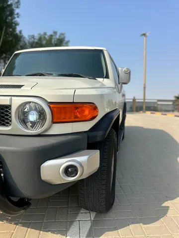 صورة 9 لـ 2011 Toyota FJ CRUISER