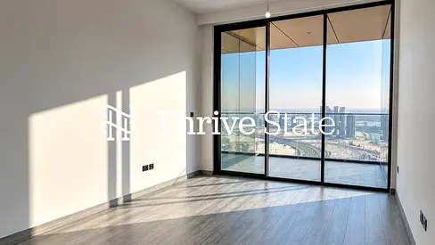 Elegant 2BR | Premium Amenities | Vacant