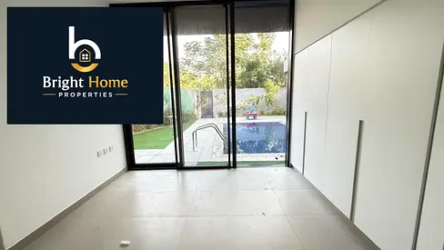 BRAND NEW LUXURY MASSIVE SIZE STAND ALINE CORNER UNIT WITH PRIVATE SWIMMING POOL