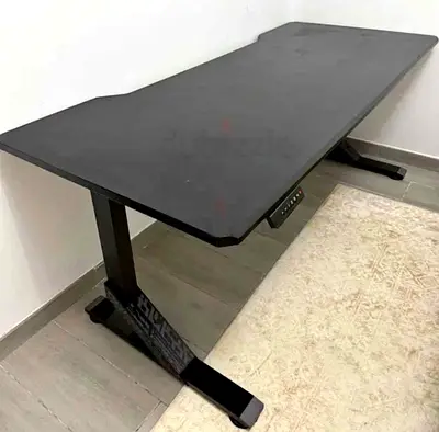 Selling For electric Office table IKEA good condition