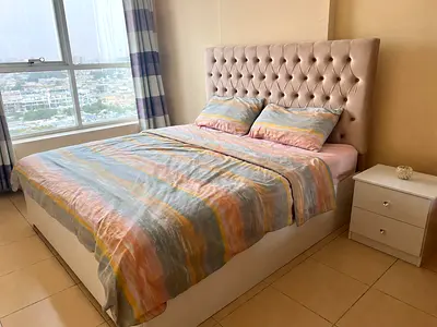 Master bedroom available for rent