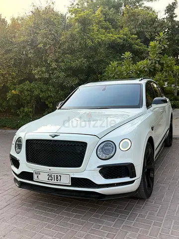 Bentley Bentayga W12 First Edition AWD 2018 | GCC Specs