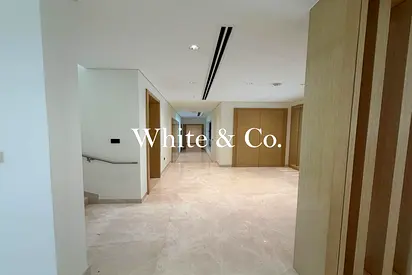 Fully Landscaped | Pool | Vacant 5 Bedroom