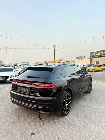 صورة 6 لـ 2020 AUDI Q8