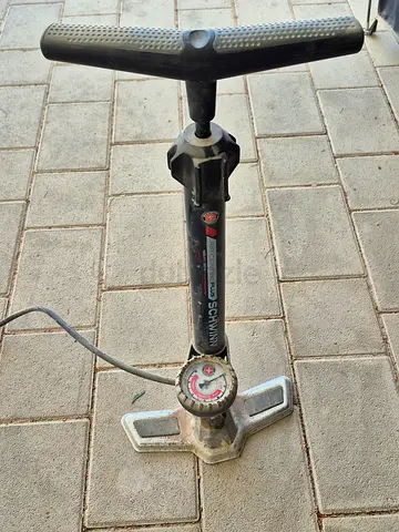 Schwinn Floor Pump with Pressure Gauge - Used