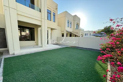 Bright | ready to move in | Amazing community