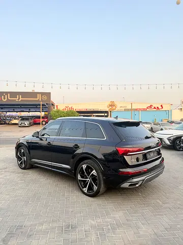 صورة مصغرة 4 لـ 2020 AUDI Q7