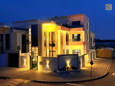 فرصتك الآن لامتلاك فيلا فاخرة بمسبح خاص جاهزة للسكن بتصميمات راقية، شاملة رسوم التسجيل والتمليك والكهرباء والمياه والفرش، بموقع مميز قريب من جميع الخد