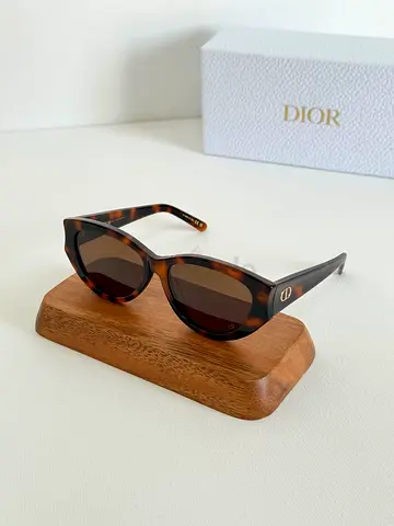 Dior Tortoiseshell Cat-Eye Sunglasses - Brown Lens