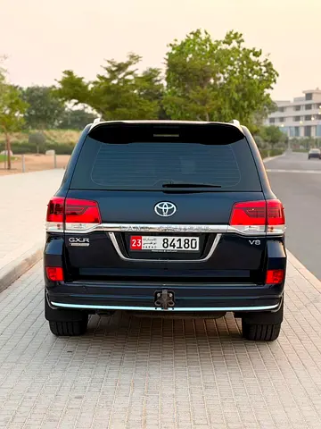 2019 Toyota LAND CRUISER thumbnail 4