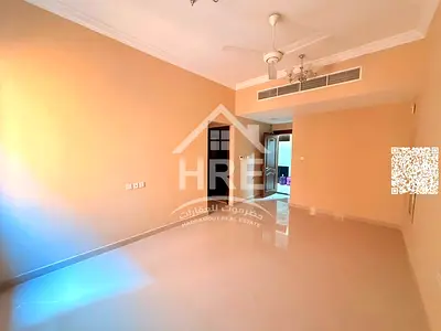 One-bedroom apartment in a prime location at excellent value