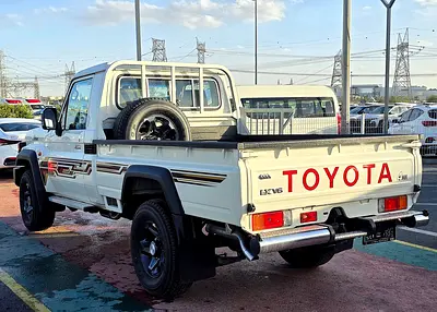 صورة 6 لـ 2025 Toyota LAND CRUISER 70 SERIES